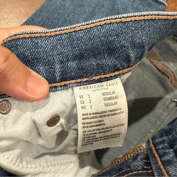 American Eagle ‘90s Straight Jeans - Picture 3 of 5